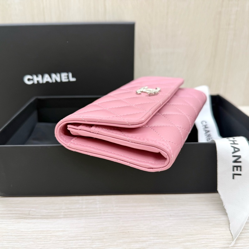 CHANEL✨粉羊皮銀彗星雙C下蓋中夾AP3727-5