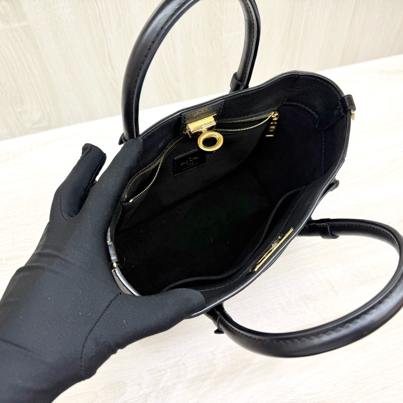 LV最超值☀️黑牛皮On My Side PM/M21546（專153000）-8