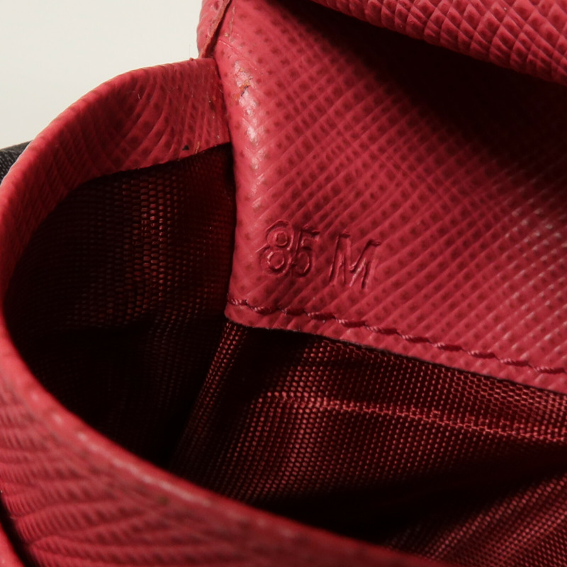 PRADA Saffianop皮革Wallet金扣錢包-13