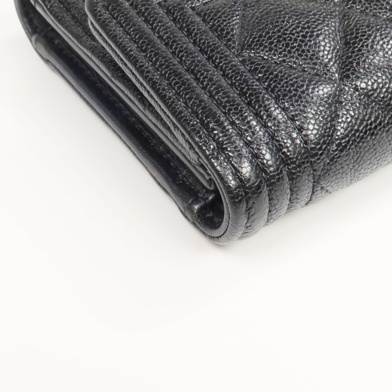 CHANEL 牛皮皮革Wallet金扣錢包-8