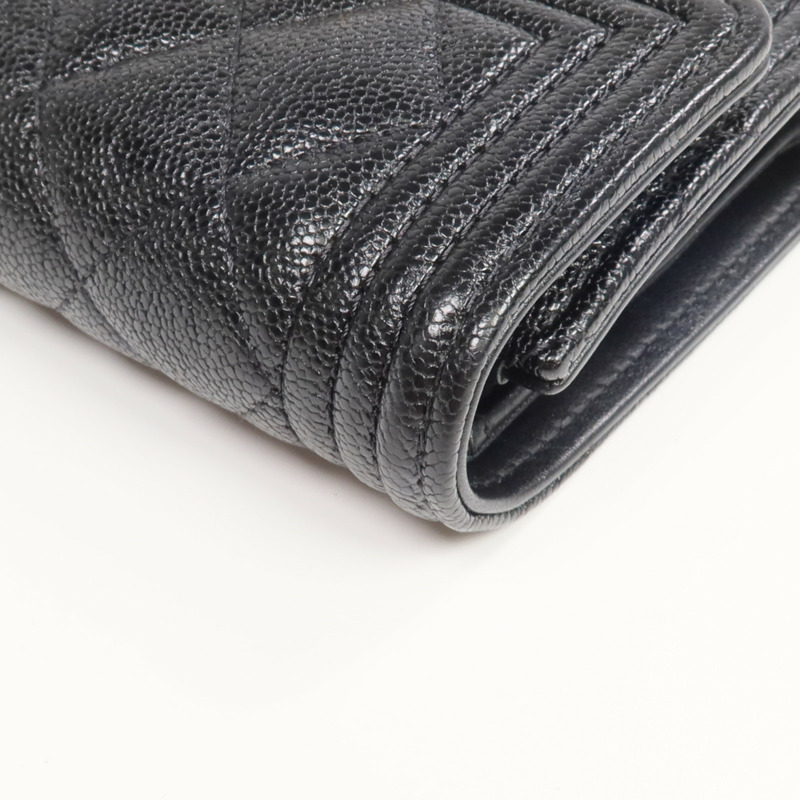 CHANEL 牛皮皮革Wallet金扣錢包-9