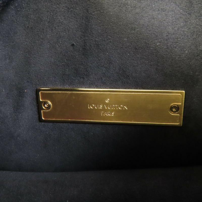 LOUIS VUITTON Monogram Reverse Mini Dauphine肩背袋-8