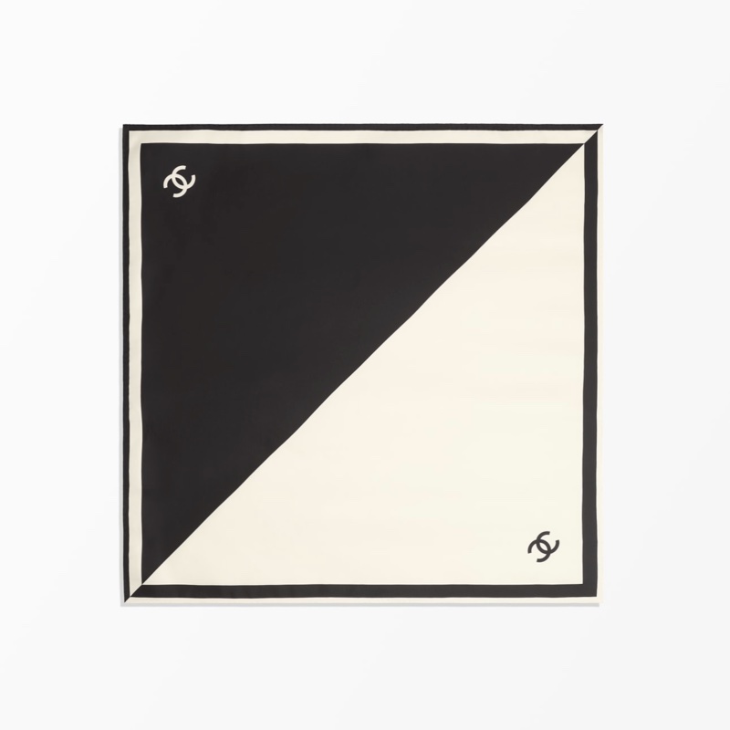Chanel 26s黑白雙拼絲巾-0