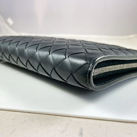 ＊奢華大道國際精品＊【BV308】BV黑色牛皮 INTRECCIATO 編織手拿包-5