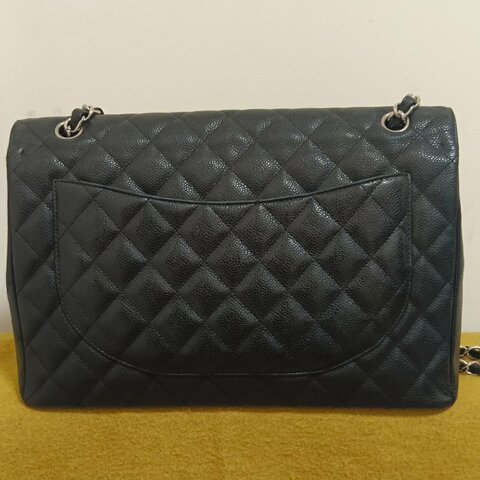 CHANEL 香奈爾 CF33 Maxi 經典口蓋包黑色荔枝紋銀鍊(單蓋/13開)-經典保值款