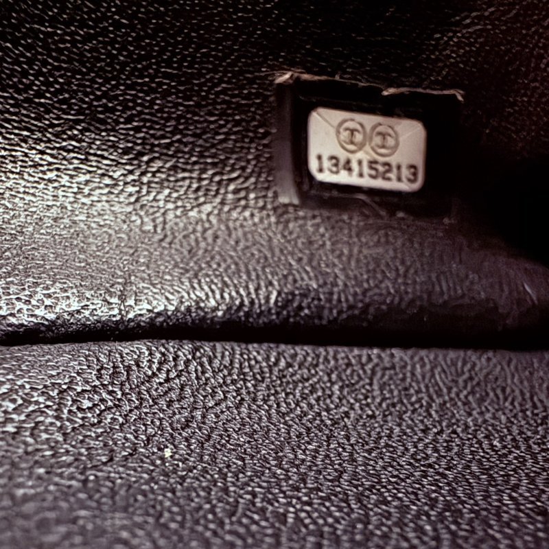 CHANEL 香奈爾 CF33 Maxi 經典口蓋包黑色荔枝紋銀鍊(單蓋/13開)-經典保值款-3