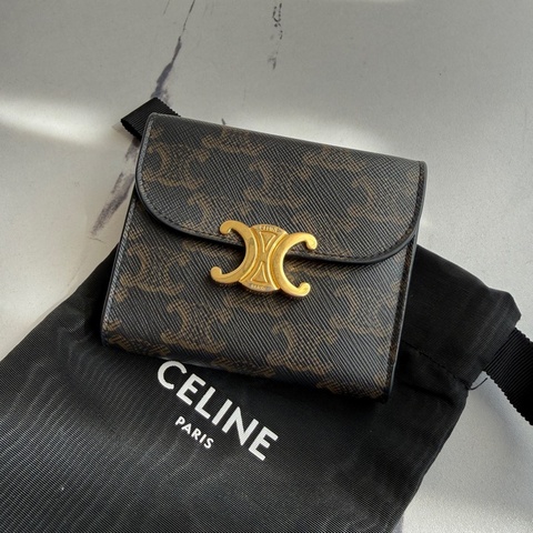 賽琳三折短夾🖤❤️🤍好看