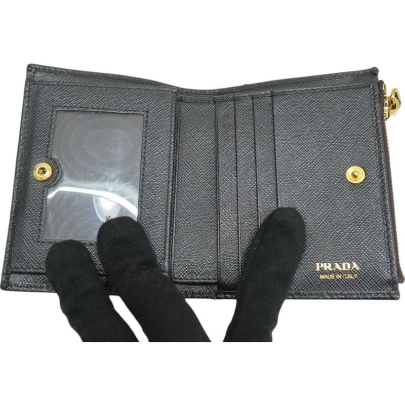 黑色牛皮 扣式 短夾 1ML023【PRADA 普拉達】 1ML023-4