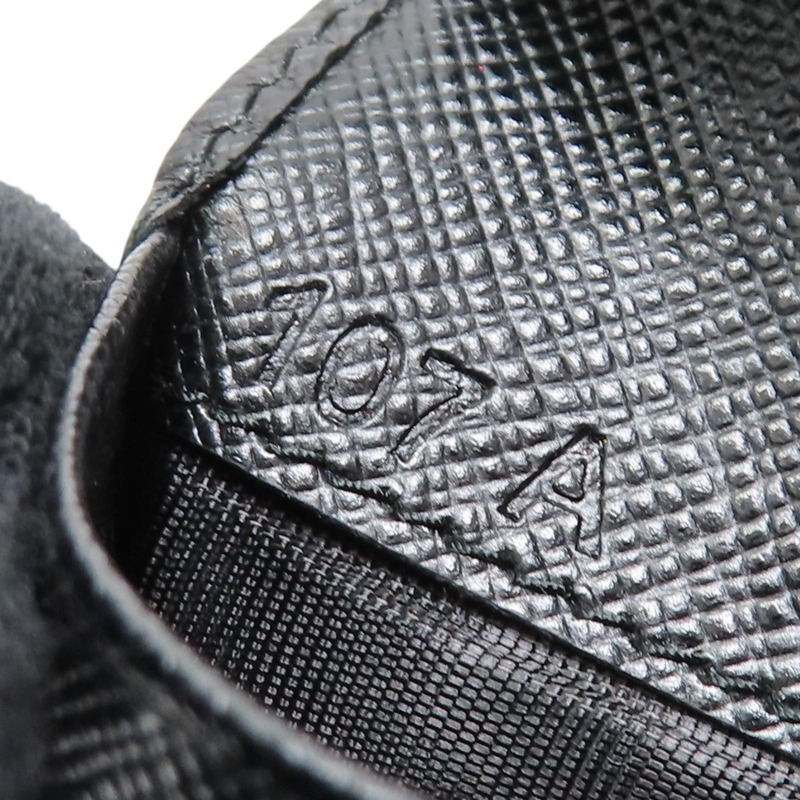 黑色牛皮 扣式 短夾 1ML023【PRADA 普拉達】 1ML023-8