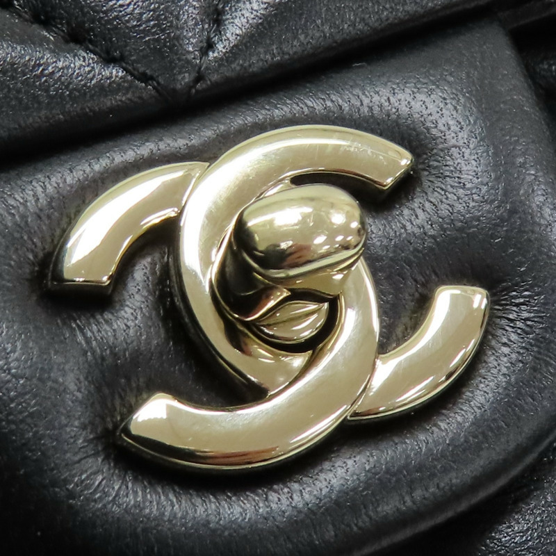 黑色羊皮 Mini 經典手把 口蓋 鍊帶 肩背包 AS2431【CHANEL 香奈兒】 AS2431-15