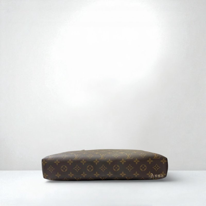 JS0008-LV 原花黑牛皮銀釦ㄇ拉手提斜背公事包M54019-2