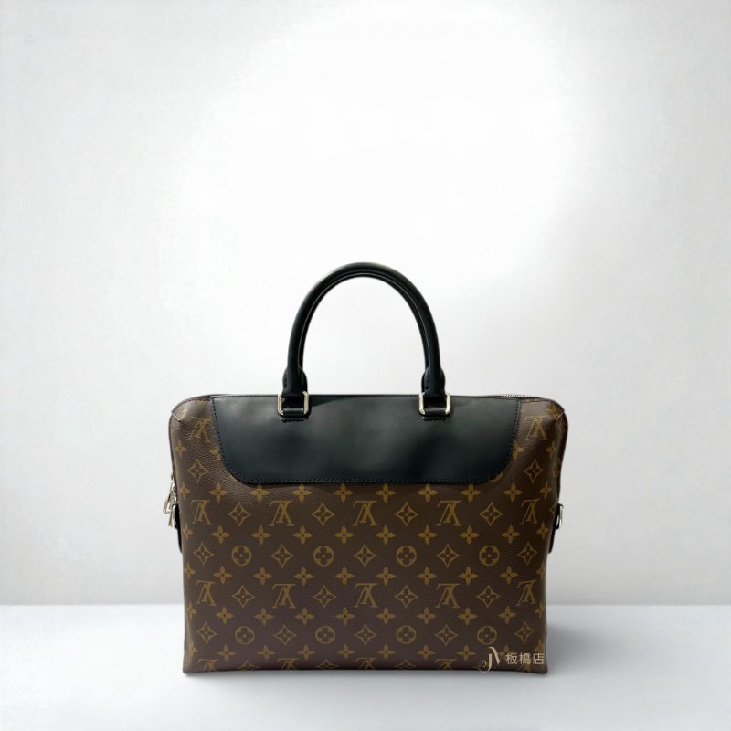 JS0008-LV 原花黑牛皮銀釦ㄇ拉手提斜背公事包M54019-4