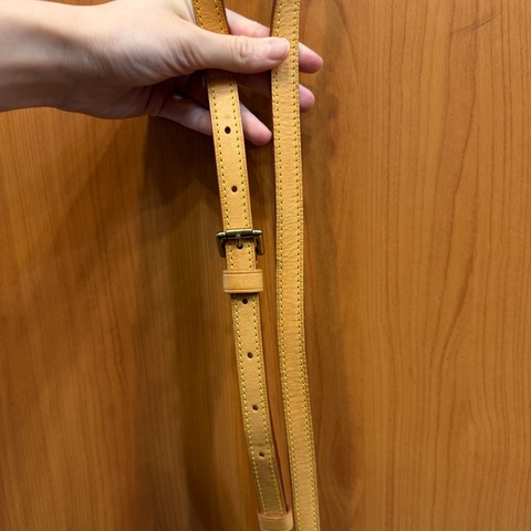 LV 本染皮可調節背帶