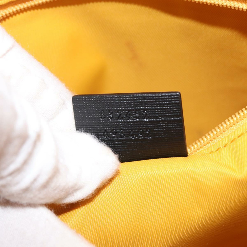 【日本直送】GUCCI GG Supreme 雙肩包 PVC 米色 銀色 正品 154160A-25