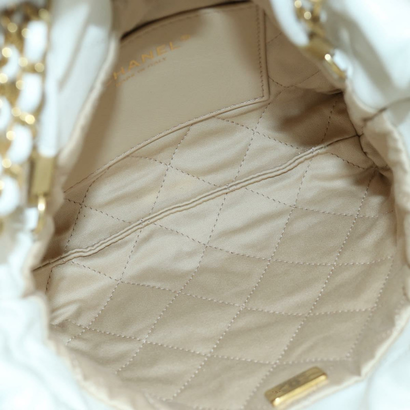 【日本直送】香奈兒 (CHANEL) Matelasse 鏈條肩背包，小牛皮材質，白色，金色 CC 標誌，貨號 BA11027SAM-18