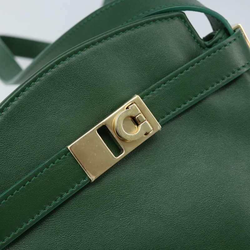 【日本直送】Salvatore Ferragamo Gancini 單肩包 皮革 綠色 金色 正品 ARZ415V-13