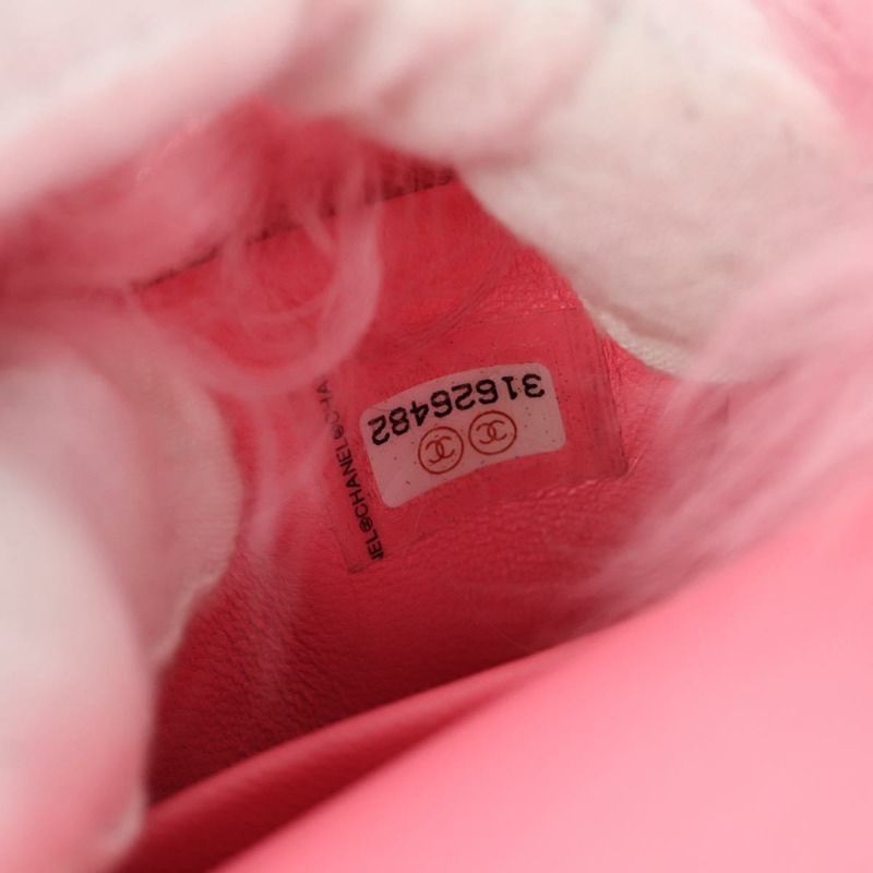 【日本直送】香奈兒粉紅銀色雙C標誌毛絨手拿包 ARZ032SAM-22