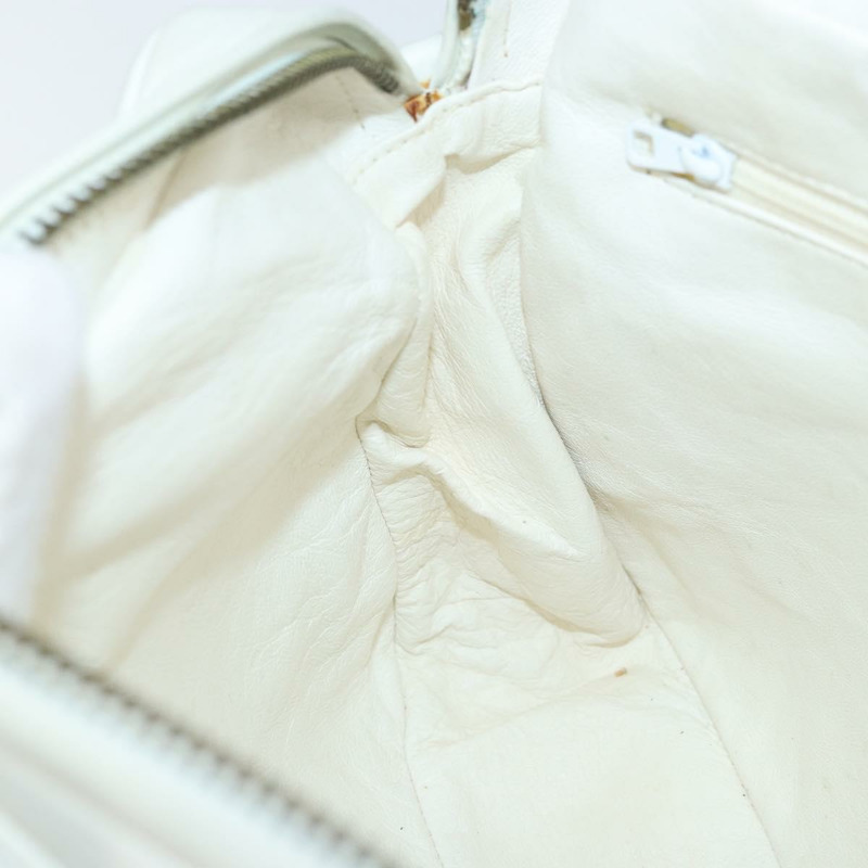 【日本直送】香奈兒 Matelasse 羊皮單肩包 白金 CC Auth mr2140A-18