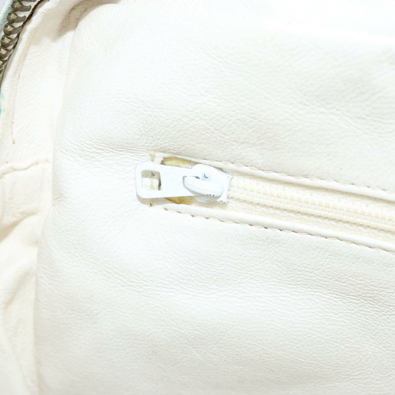 【日本直送】香奈兒 Matelasse 羊皮單肩包 白金 CC Auth mr2140A-19