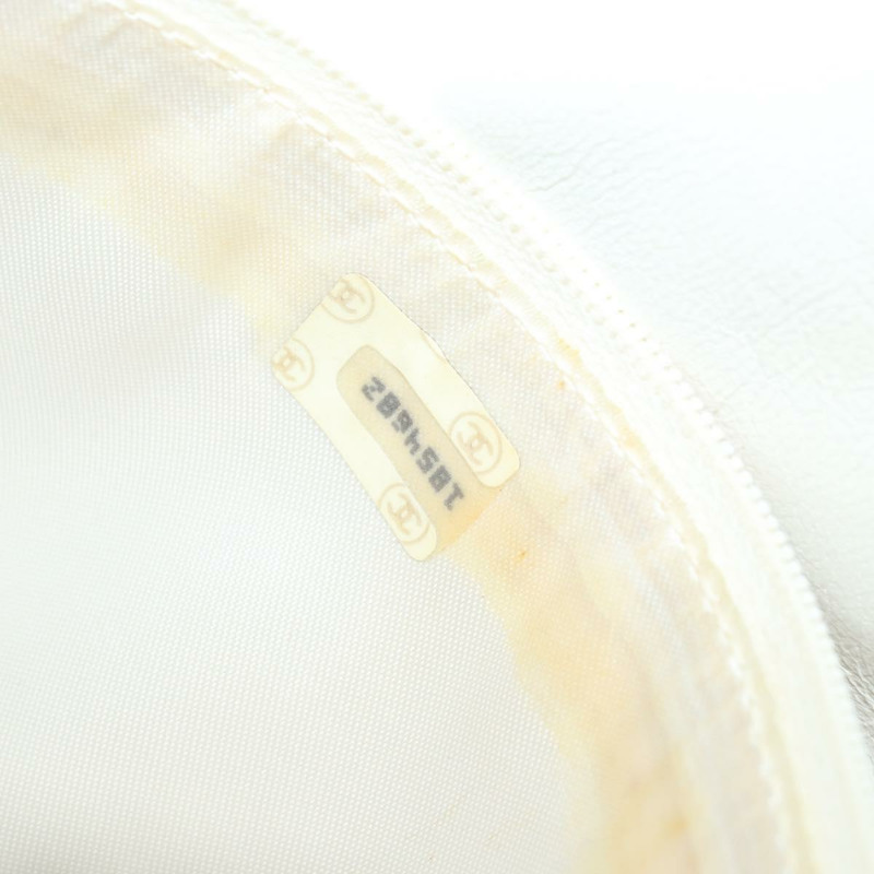 【日本直送】香奈兒 Matelasse 羊皮單肩包 白金 CC Auth mr2140A-22