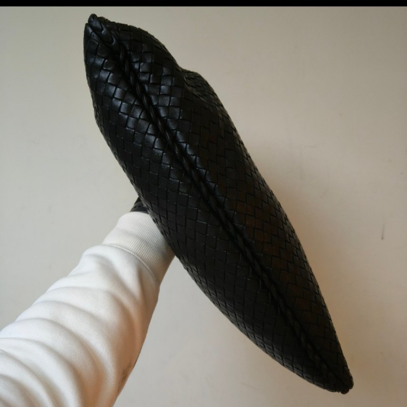 【8成新】㊣✨Bottega Veneta ✨寶緹嘉 BV Hop Bag 羊皮 黑色 編織 肩背包 腋下包 月牙包/二手樹屋🌳-6