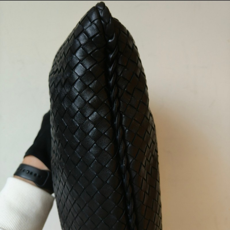 【8成新】㊣✨Bottega Veneta ✨寶緹嘉 BV Hop Bag 羊皮 黑色 編織 肩背包 腋下包 月牙包/二手樹屋🌳-8