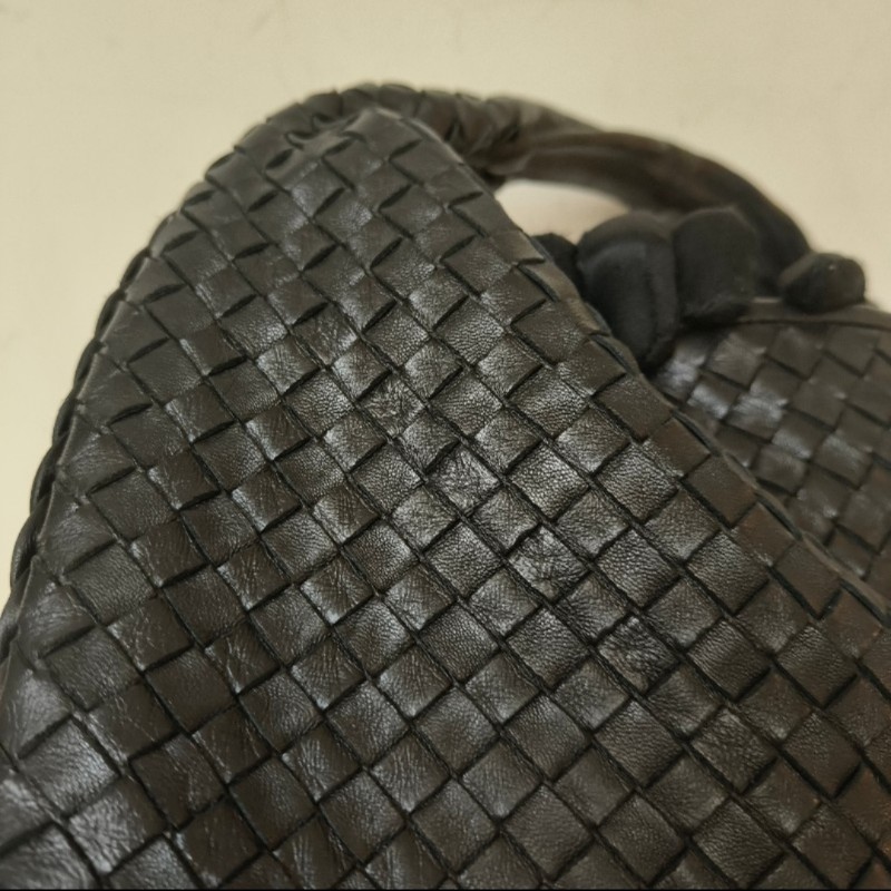【8成新】㊣✨Bottega Veneta ✨寶緹嘉 BV Hop Bag 羊皮 黑色 編織 肩背包 腋下包 月牙包/二手樹屋🌳-20