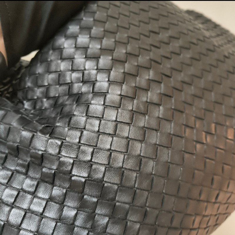 【8成新】㊣✨Bottega Veneta ✨寶緹嘉 BV Hop Bag 羊皮 黑色 編織 肩背包 腋下包 月牙包/二手樹屋🌳-25