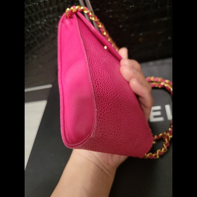Chanel Vintage chain bag  電話袋 小廢包 桃紅色 鏈條包CHANEL Pink Caviar Leather Phone Bag-3