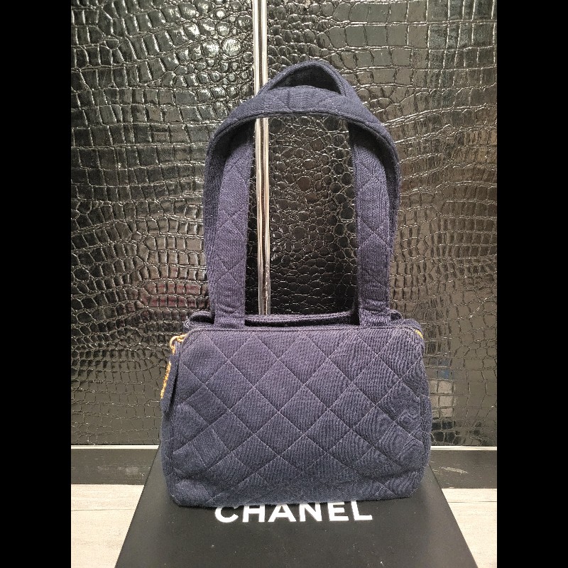 Chanel Vintage bag Chanel 31 cloth bag  藍色菱格紋手提包-0