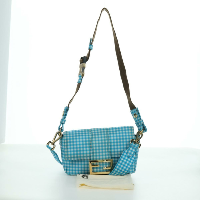 【日本直送】FENDI Mamma Baguette 肩背包 尼龍材質 兩用 淺藍色 金色 正品 171465M-11