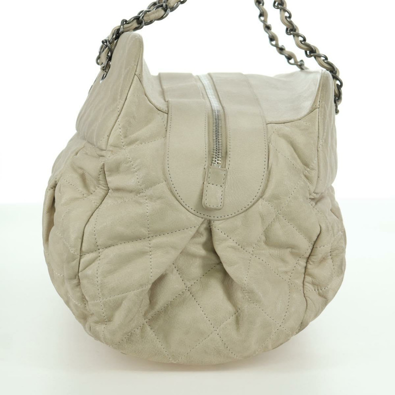 【日本直送】香奈兒 (CHANEL) 絎縫鏈條肩背包，象牙色皮革，銀色雙C標誌，貨號 171501A-3