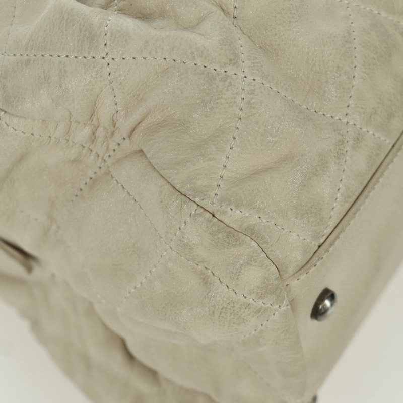 【日本直送】香奈兒 (CHANEL) 絎縫鏈條肩背包，象牙色皮革，銀色雙C標誌，貨號 171501A-9