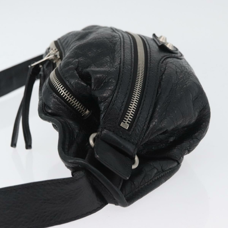【日本直送】BALENCIAGA 黑色銀色皮革斜背包 Auth mr2182V-3