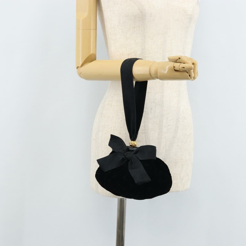 【日本直送】香奈兒 (CHANEL) 天鵝絨黑色金色雙C標誌手提包 ARZ385A-23