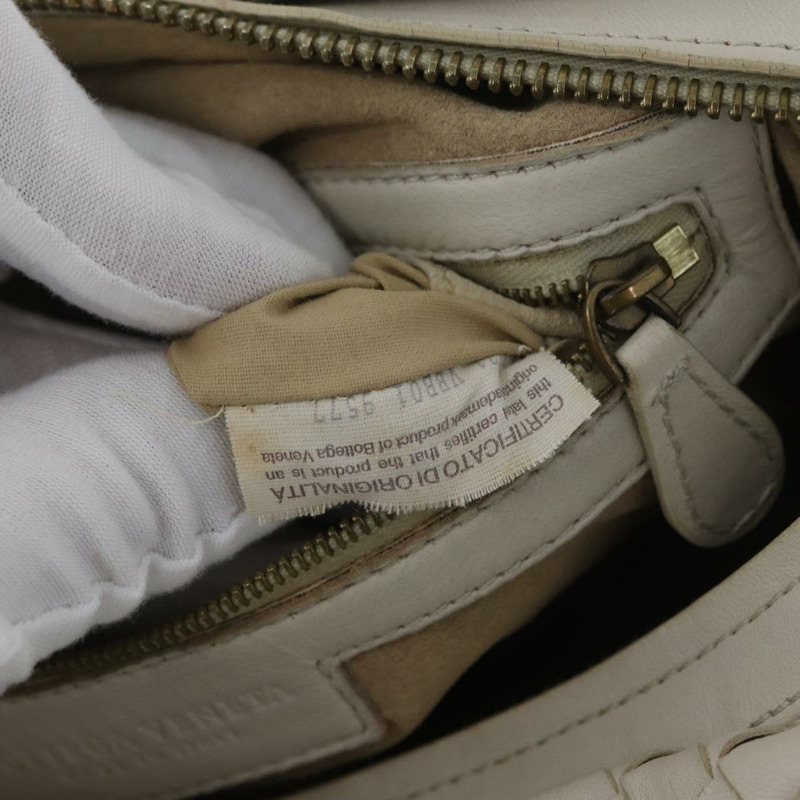 【日本直送】BOTTEGA VENETA INTRECCIATO 手袋 皮革 白色 金色 正品 BSZ148V-10