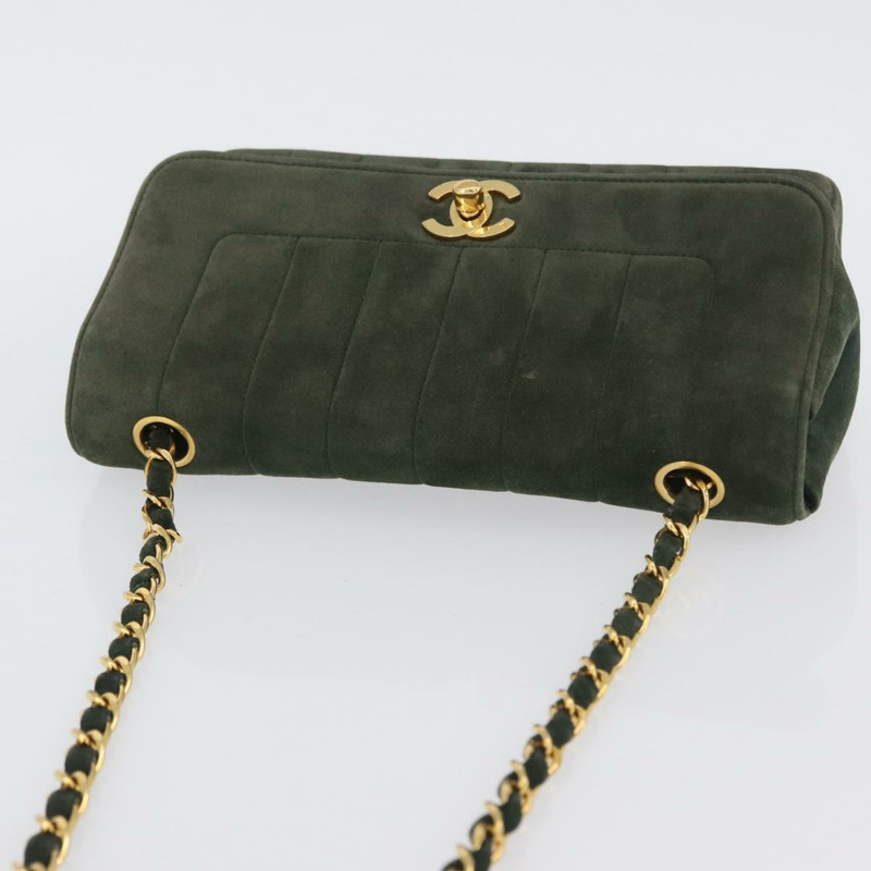 【日本直送】香奈兒 Mademoiselle 鏈條肩背包，絨面革材質，綠色金色雙C標誌，正品 BSZ035SAV-5
