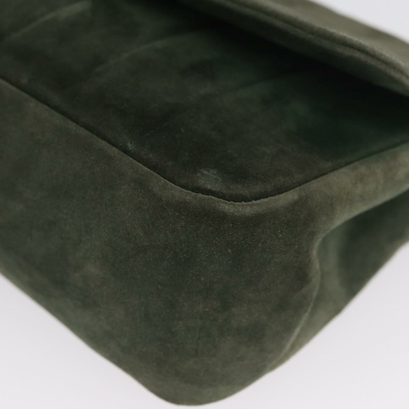 【日本直送】香奈兒 Mademoiselle 鏈條肩背包，絨面革材質，綠色金色雙C標誌，正品 BSZ035SAV-10