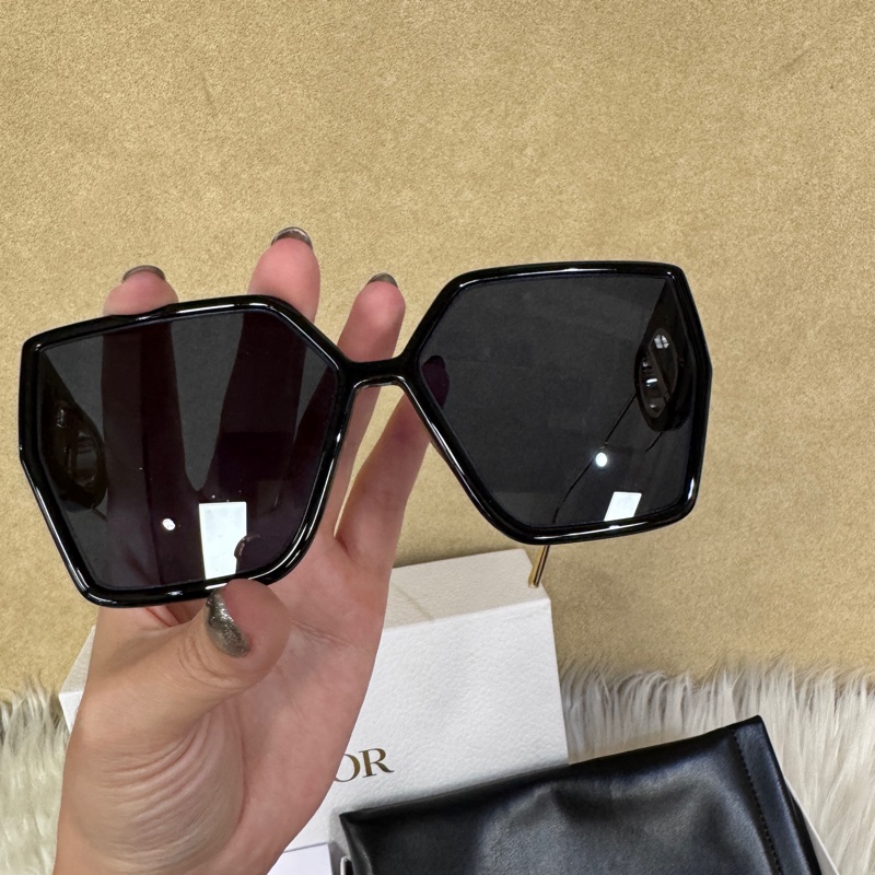 Dior 30Montaigne BU黑膠框藍鏡片墨鏡 近全新-2