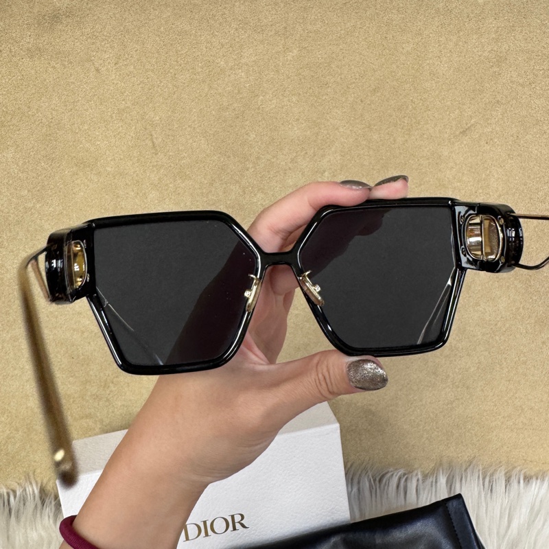 Dior 30Montaigne BU黑膠框藍鏡片墨鏡 近全新-8