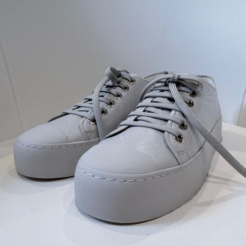 Chanel✨2025P 油蠟牛皮暗紋logo厚底餅乾鞋大頭鞋 #38