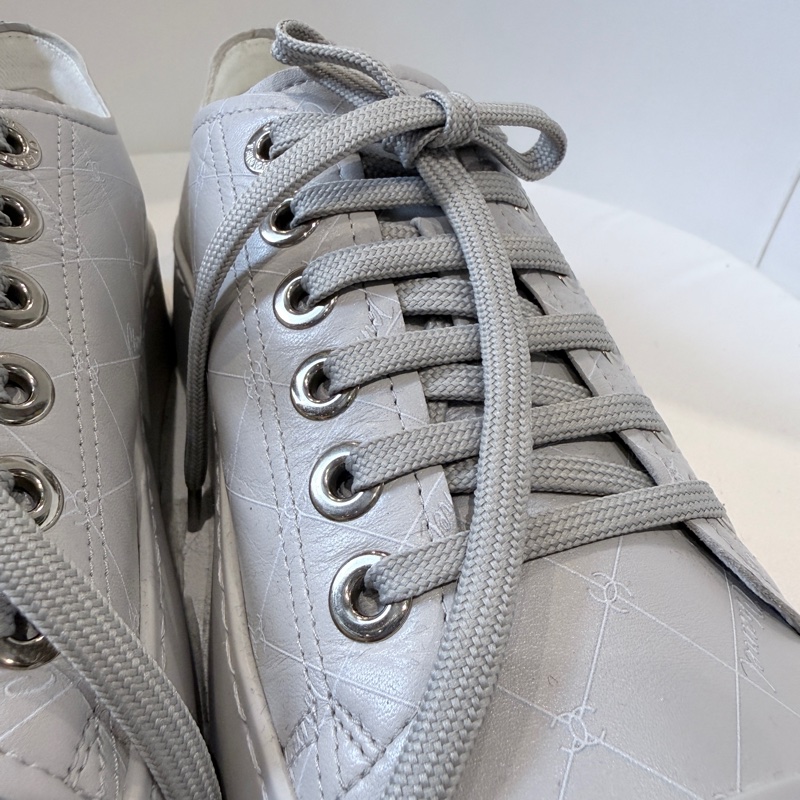 Chanel✨2025P 油蠟牛皮暗紋logo厚底餅乾鞋大頭鞋 #38-12