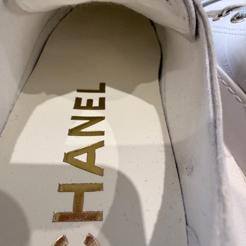 Chanel✨2025P 油蠟牛皮暗紋logo厚底餅乾鞋大頭鞋 #38-20