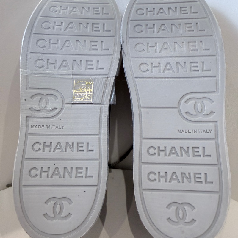 Chanel✨2025P 油蠟牛皮暗紋logo厚底餅乾鞋大頭鞋 #38-24