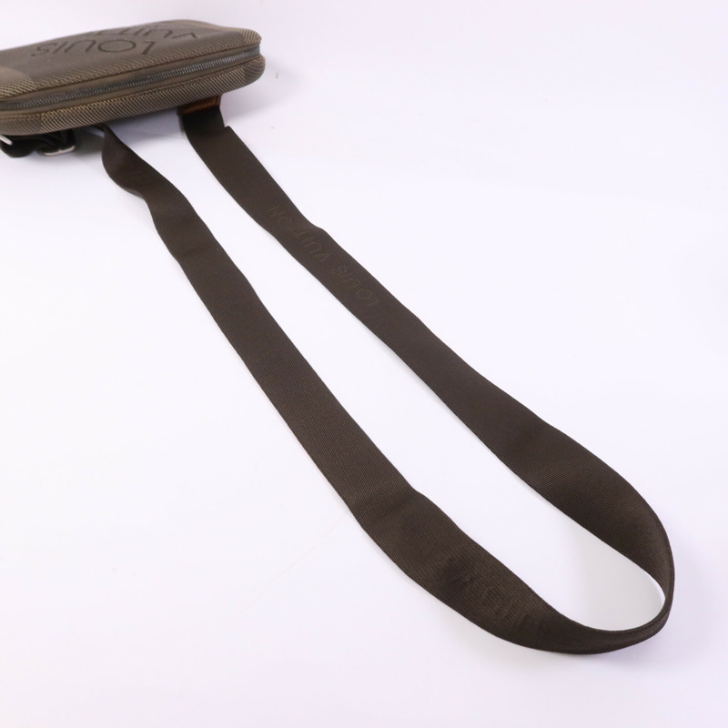 LOUIS VUITTON Damier Geant Mage Sling Bag銀扣腰包-8