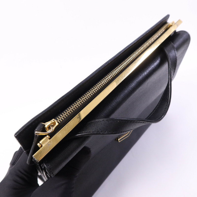 FENDI 牛皮皮革Demi Jour金扣手挽袋-13