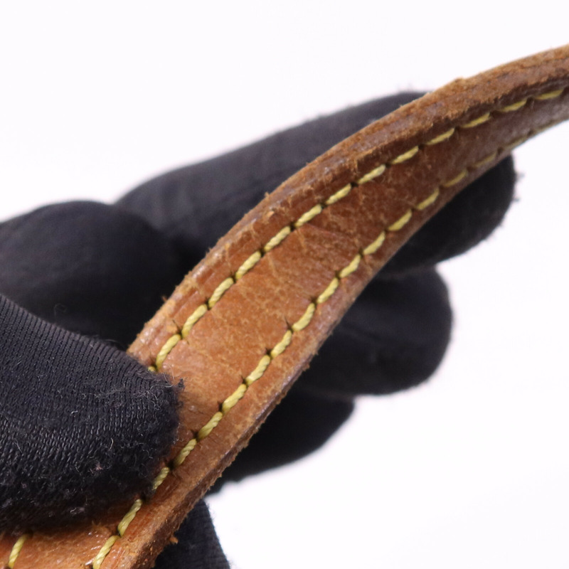 LOUIS VUITTON Monogram Papillon GM金扣手挽袋-17