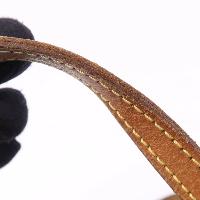 LOUIS VUITTON Monogram Papillon GM金扣手挽袋-18