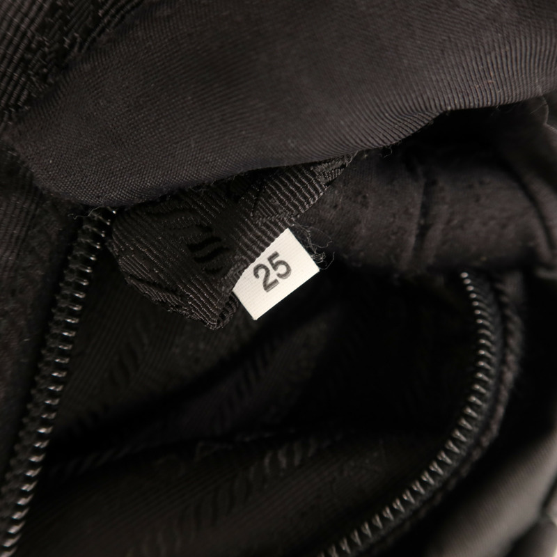 PRADA 尼龍Backpack銀扣背包-7