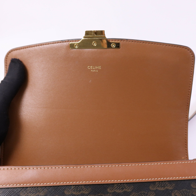 CELINE 塗層帆布Teen Triomphe Bag金扣肩背袋-14